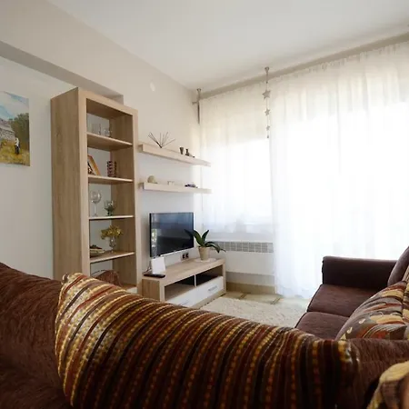 Apartman Ruzmarin Split